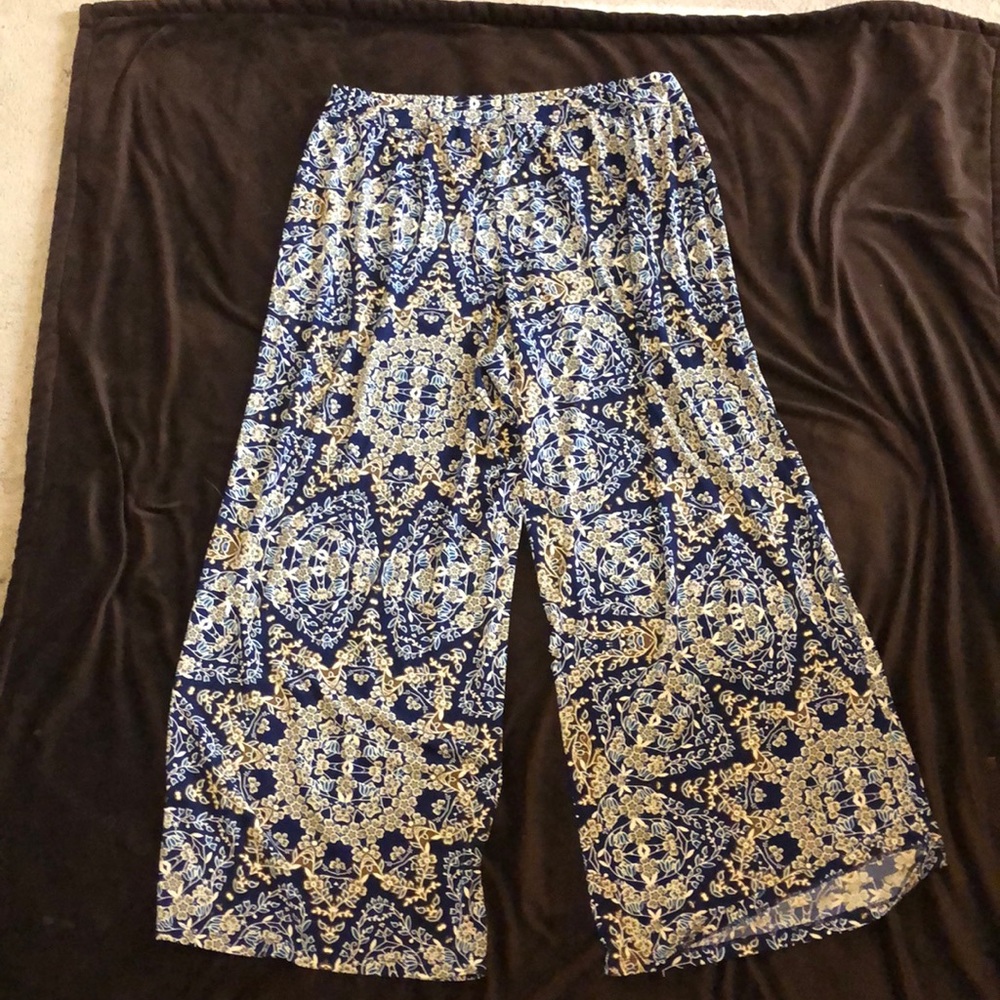 Women’s dress pants